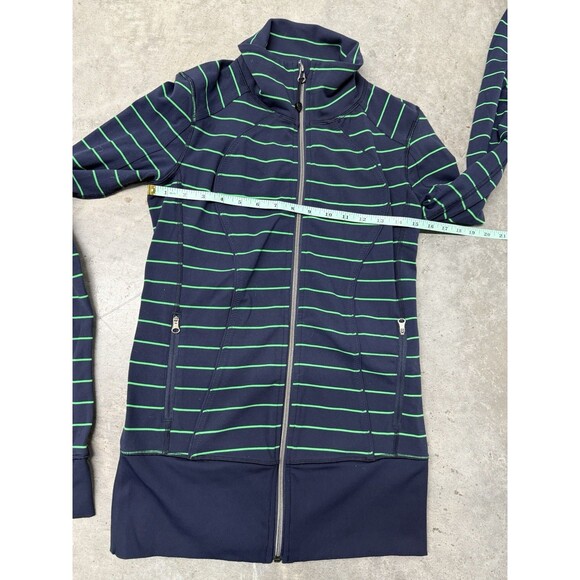 Lululemon Nice Asana Jacket. Slalom Stripe Inkwell. Navy Blue/Green.Womens.Sz 6 - Picture 4 of 16